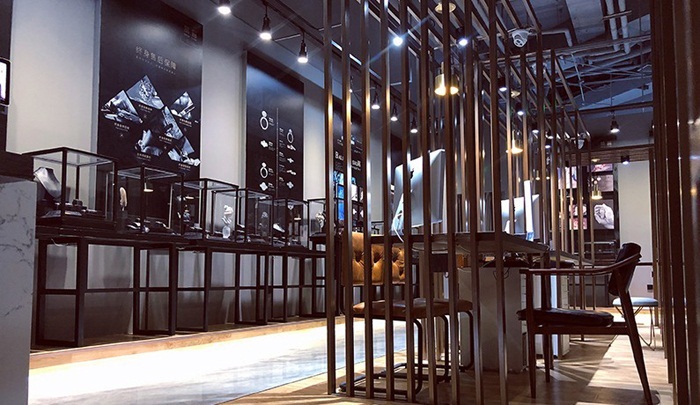 簡(jiǎn)約風(fēng)格專賣(mài)店裝修實(shí)景圖片